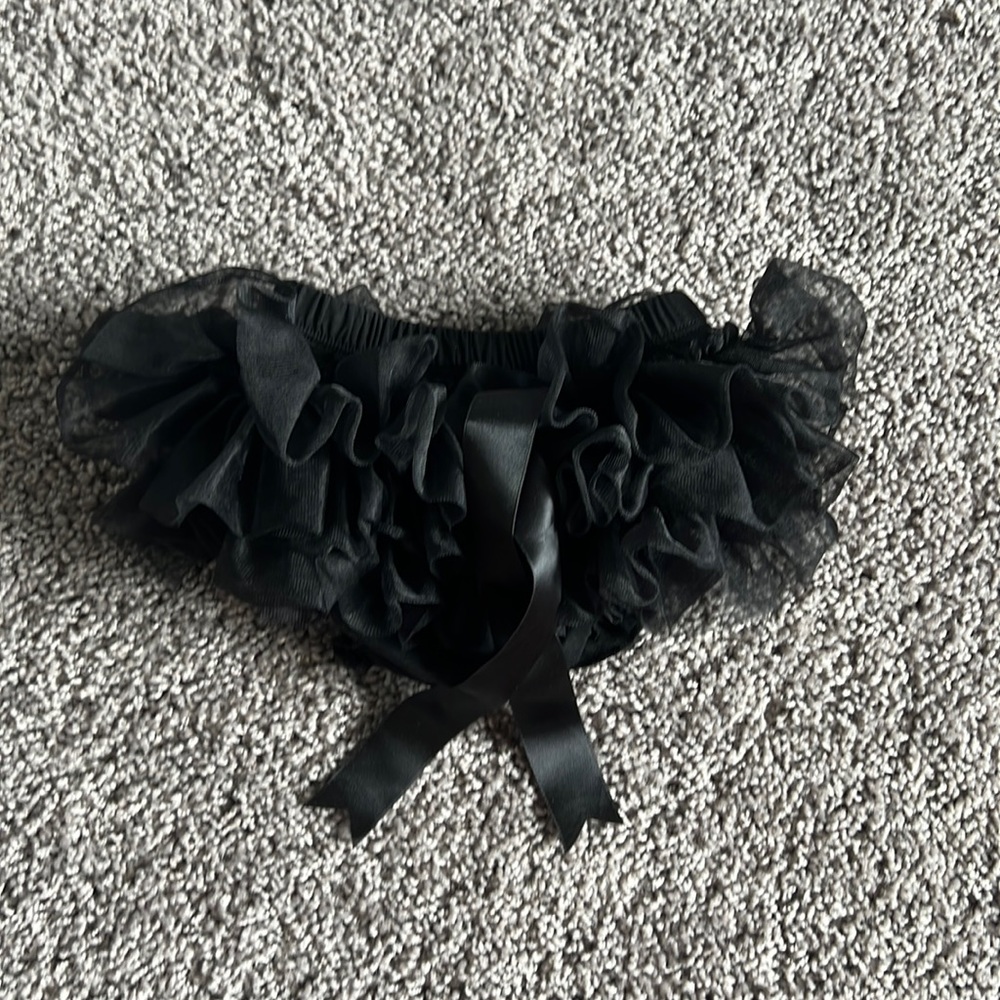 Infant Bottom Ruffles